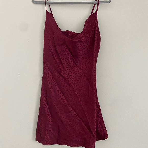 Forever 21 Dresses & Skirts - Leopard Print Silk Dress